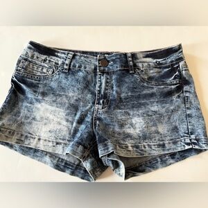 Indigo rein jeans shorts size 13 brand new with tag